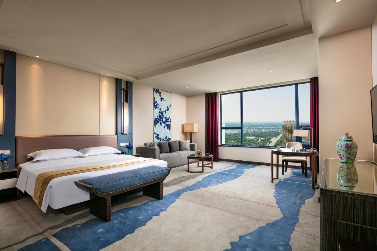 Отель Ramada Heze Экстерьер фото