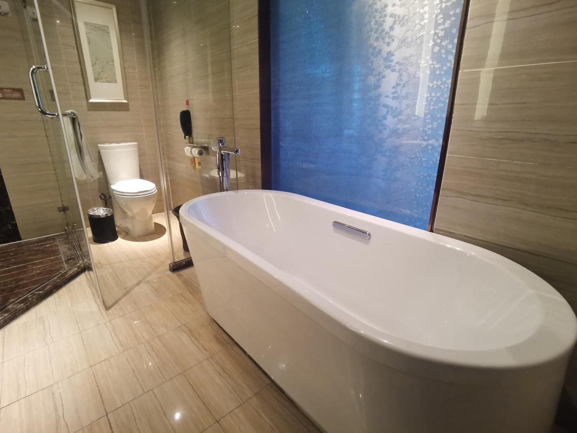 Отель Ramada Heze Экстерьер фото