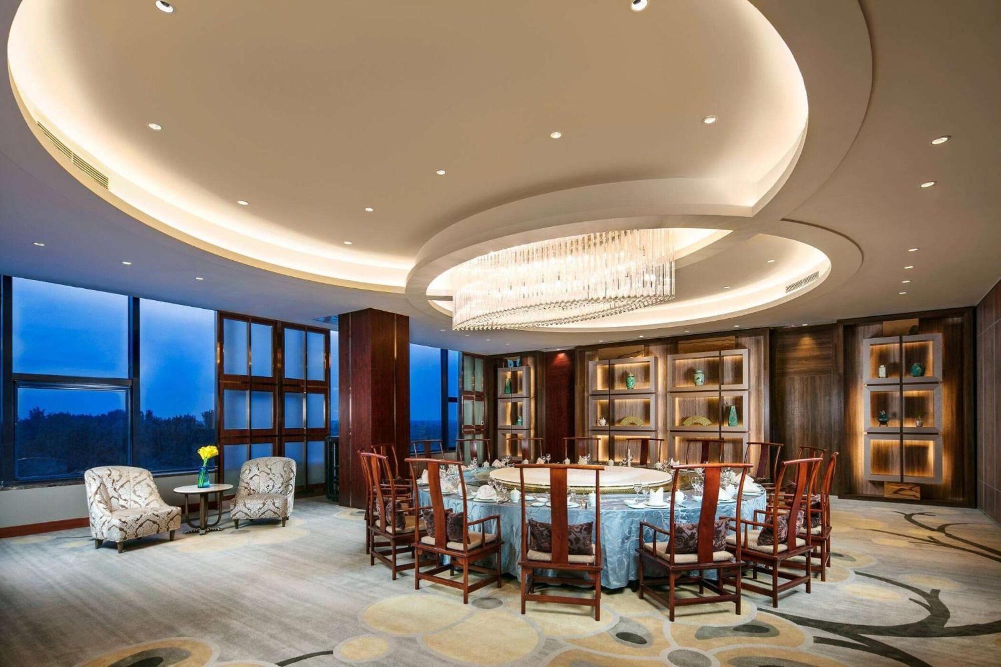 Отель Ramada Heze Экстерьер фото