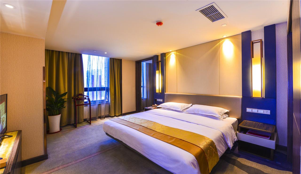 Отель Ramada Heze Экстерьер фото