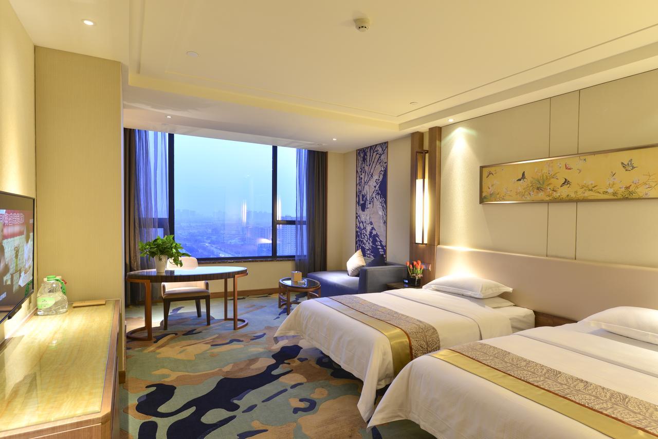 Отель Ramada Heze Экстерьер фото